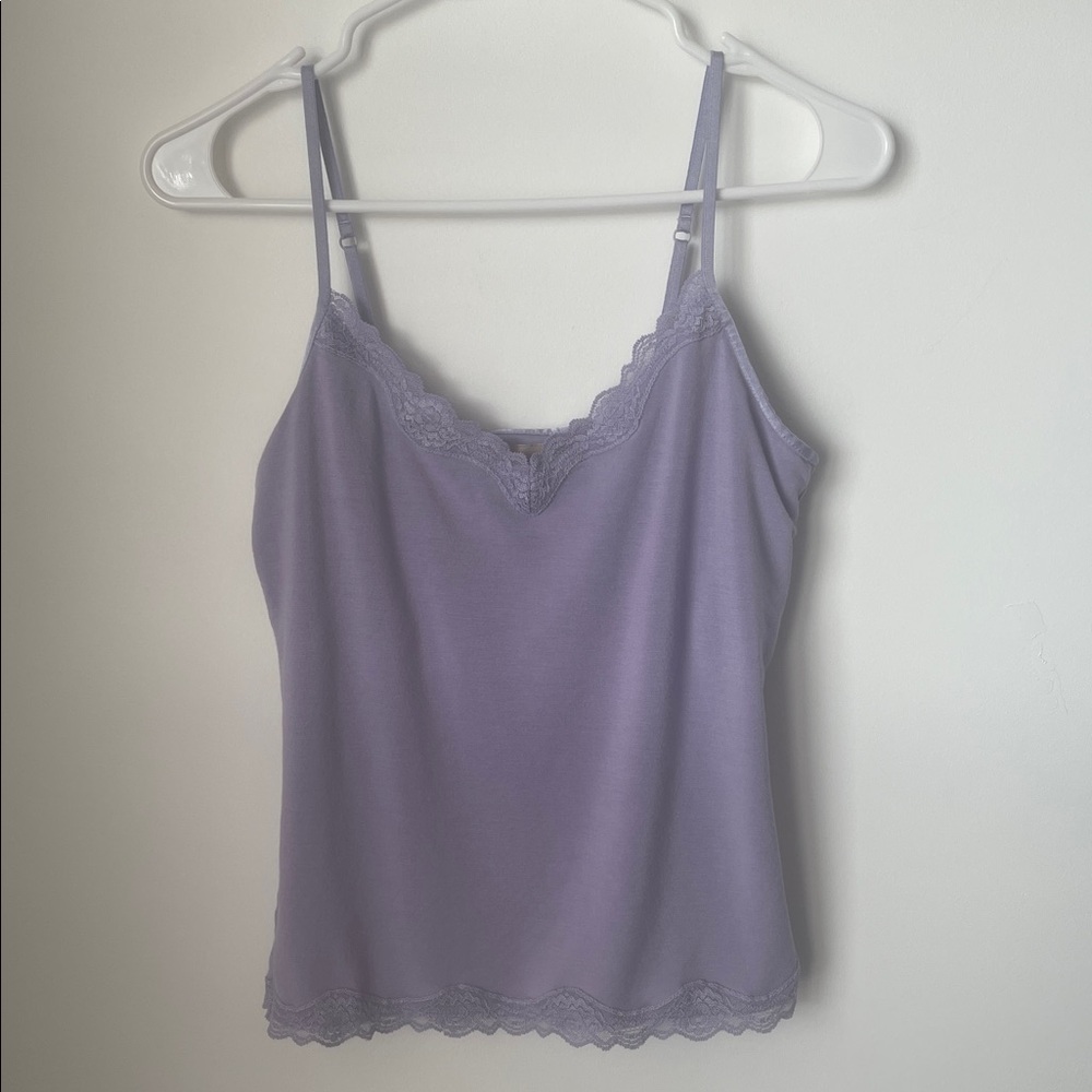 I.E. women’s Lavender Lace Trim Tank Top size small
